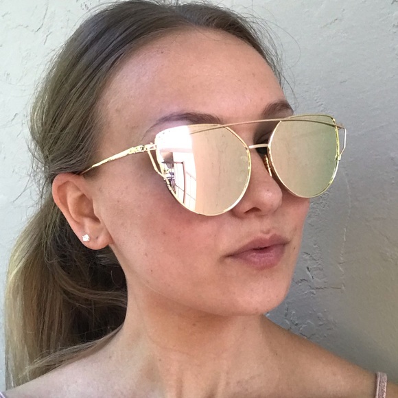 LAST ONE • Pink Mirrored Cat Eye Aviator Sunnies - Picture 7 of 8